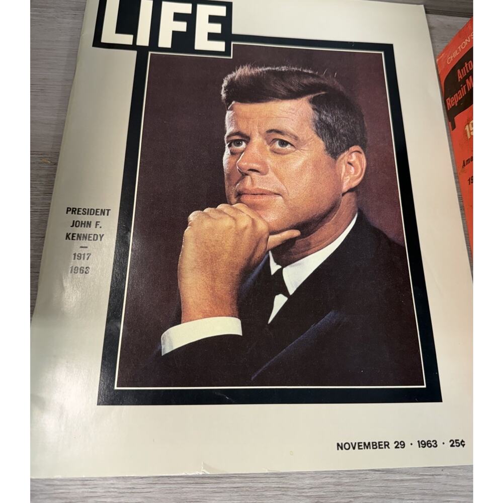 LIFE MAGAZINE NOVEMBER 29 1963 PRESIDENT JOHN F. KENNEDY -